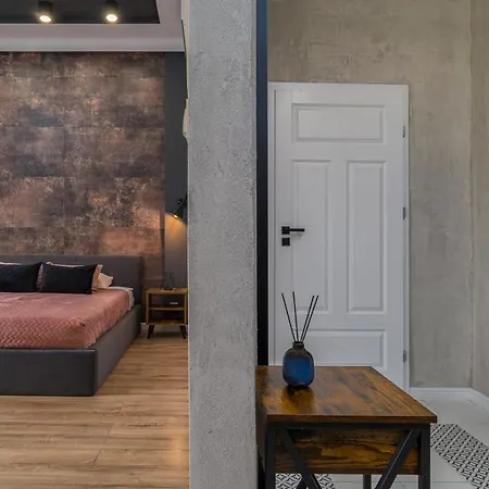 Lägenhet Citystay Polonia Klimatyzowany Przy Parku